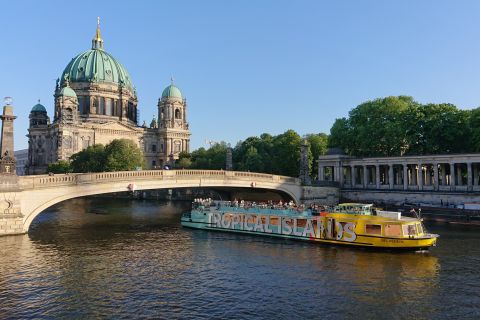 ベルリン：市内観光リバークルーズ（1時間）