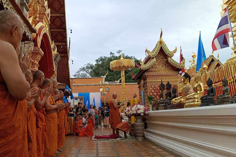 Chiang Mai: Doi Suthep, Wat Pha Lat & Sticky Waterfall TourChiang Mai: Doi Suthep-tempel en unieke kleverige waterval