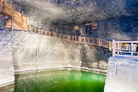 From Krakow: Auschwitz-Birkenau and Wieliczka Salt Mine Full-Day Trip with Pickup