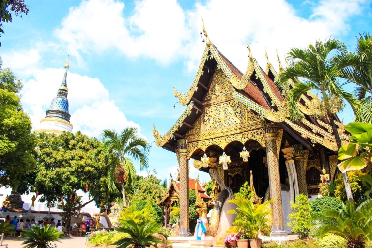 Chiang Mai: Market and Trishaw Ride Tour with Local Lunch Group Tour