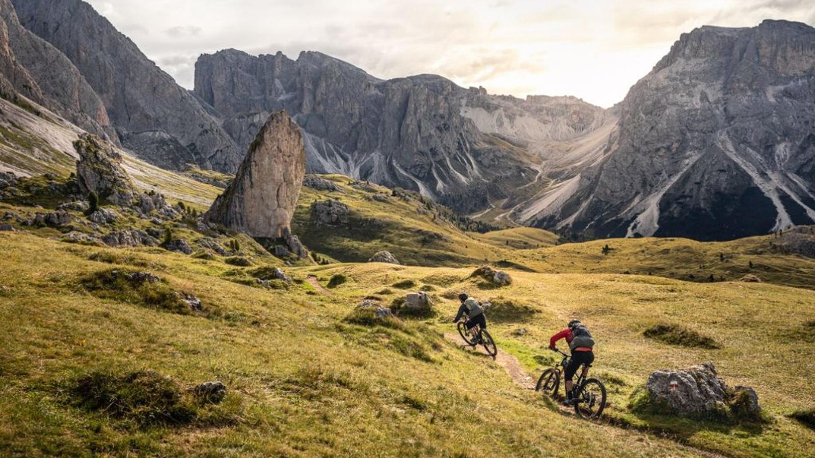 Sellaronda: E-Bike-Tour über die vier Pässe