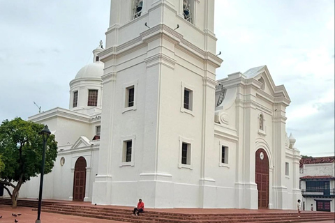 From Cartagena: Barranquilla & Santa Marta Day Trip