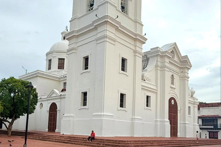 From Cartagena: Barranquilla & Santa Marta Day Trip