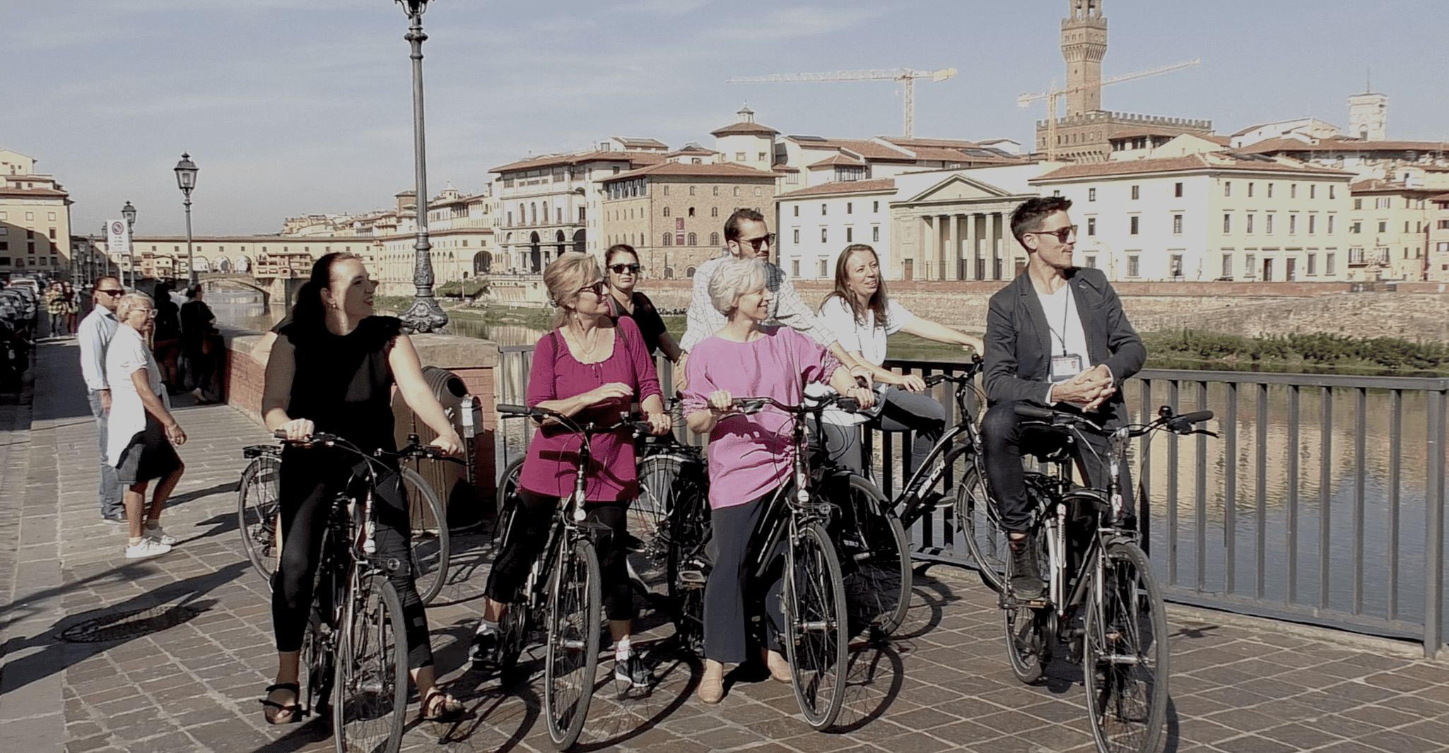 Florence: Guided Bike Tour with Piazzale Michelangelo