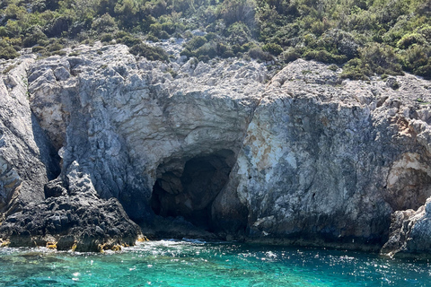 Tour de día completo a la Playa del Naufragio, Mirador y Cuevas Azules