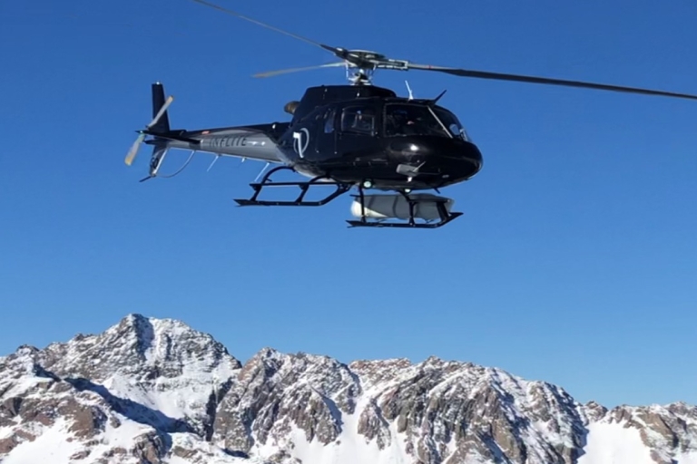 Desde Queenstown: combo de excursión y excursión en helicóptero por el monte Cook