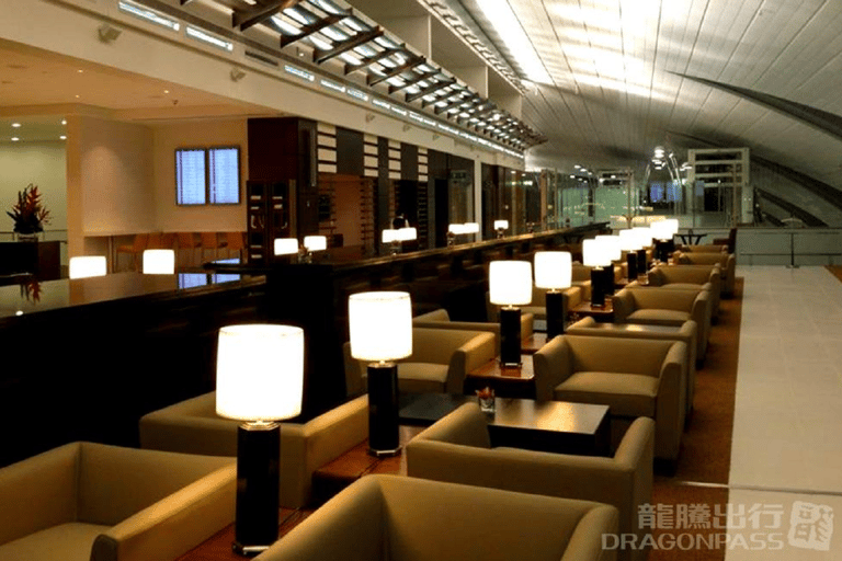 Dubaj: Międzynarodowe Lotnisko Marhaba Lounge (DragonPass)Odloty międzynarodowe T3: Salon Marhaba (hala C)