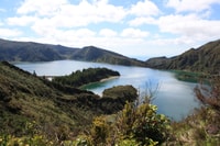 Adapted Van Tour - Seven Cities/Fogo Lagoa (día completo) - Housity