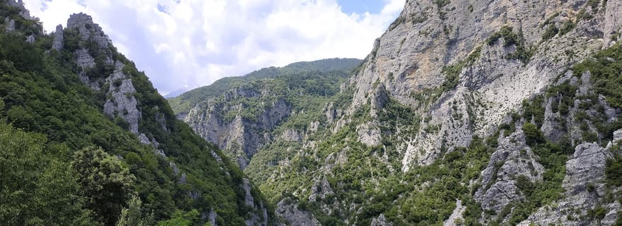 Pieria : Randonnée guidée dans les gorges d'Enipeas du Mont Olympe