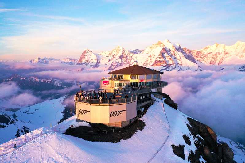 Zurique: Viagem de 1 dia para Schilthorn, Thrill Walk e Bond World