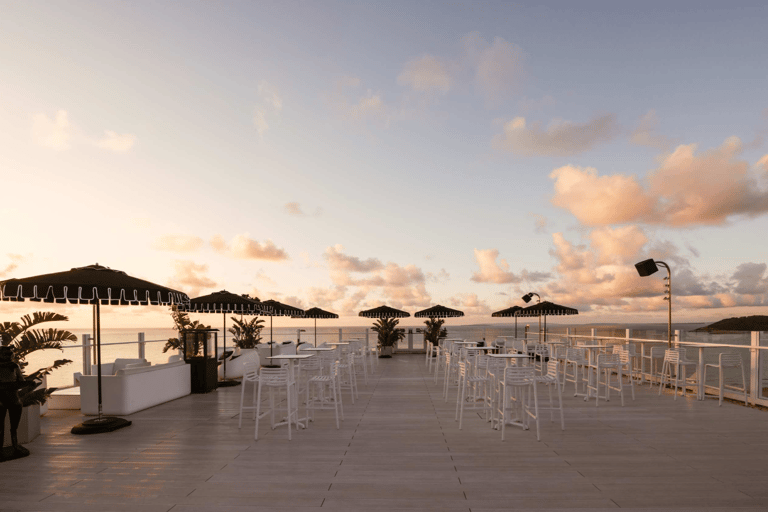Rooftop Drink with views to Ushuaïa Ibiza stage