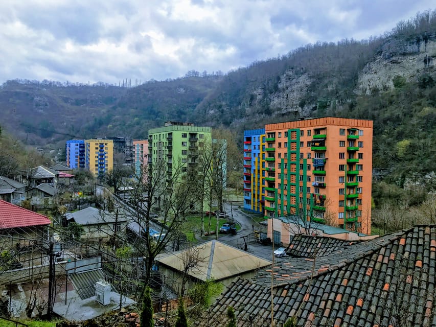 Chiatura Reise durch die Zeit Tagesausflug Abenteuer GetYourGuide