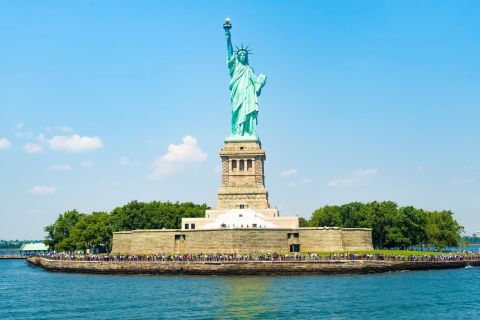 New York City: rondleiding Vrijheidsbeeld en Ellis Island