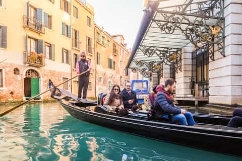 Venice: Small Group Shared Gondola Ride on the Grand Canal