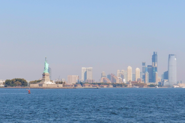 Nowy Jork: Wycieczka z przewodnikiem po Statui Wolności i Ellis IslandPrywatna wycieczka po hiszpańsku lub angielsku