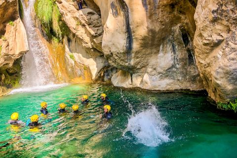 Nerja: Río Verde Canyoning Tour with Photos