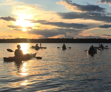 Sebago Lake Guided Sunset Tour by Kayak