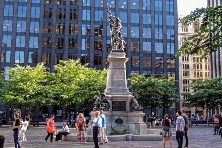 Montreal: Private Highlights & Hidden Gems Tour with a Local