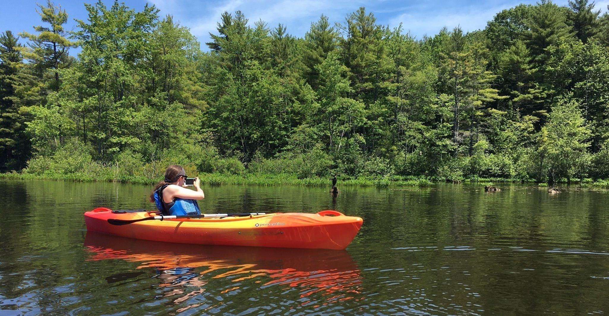 Sabgo Lake, alquiler de kayak de medio día - Housity