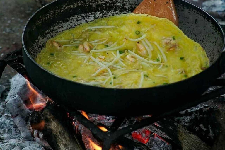 Clase de cocina Bay Mau con Ha Noi Phở en una casa local