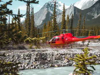Kanadische Rocky Mountains: Private Hubschraubertour und Wanderung für zwei Personen Kanadische Rocky Mountains: Private Hubschraubertour und Wanderung für zwei Personen
