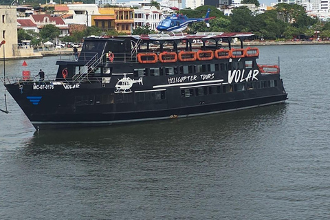 Helicopter Flight Over Tierra Bomba, VIP Bay Tour, Lunch, and Open Bar Helicopter Flight in Tierra Bomba Tour Bahía VIP, Lunch and Open Bar