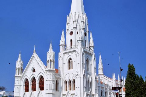 Chennai: Tour privado de un día con transporte y tickets de entrada