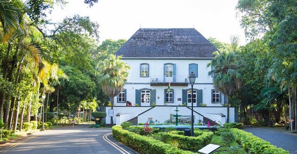 Mauritius: Quad, Pont Naturel, Museum & Blue Bay Tour