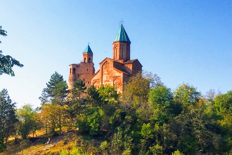 Tiflis: Ganztägige Tour nach Kachetien, Signagi, Telavi & Alaverdi