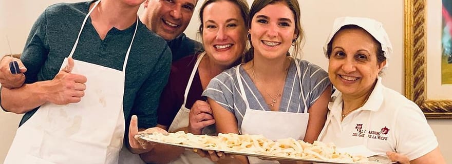 Venezia: lezione di cucina di pasta e tiramisù con vino pregiato