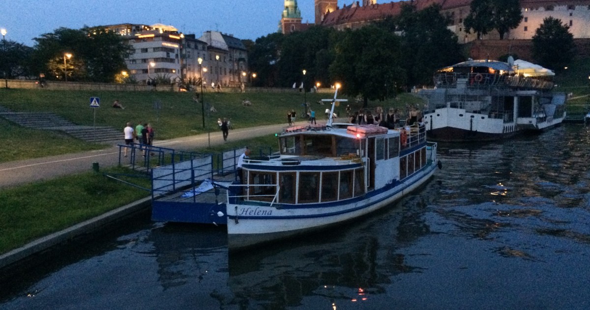 private boat cruise krakow