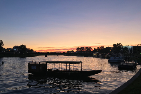 Krakow: Private Evening Boat Tour