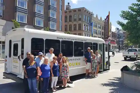 Providence, RI: Small-Group Tour with Local Guide