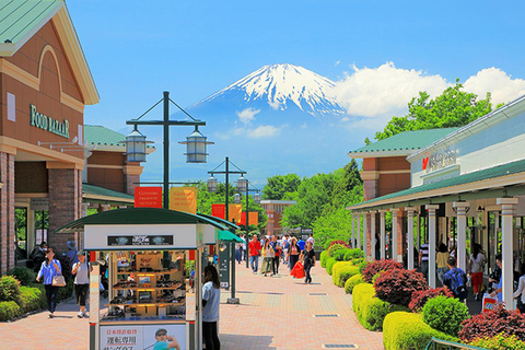 Da Tokyo: Monte Fuji, Oshino Hakkai e tour delle sorgenti termali8:30 Prelievo all&#039;uscita Shinjuku Ovest