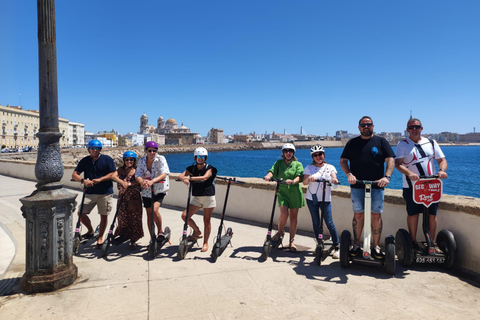 Cadiz: 1.45H Guided Segway/eScooters/EBikes for Big Groups Cadiz: 1.5H Private Guided Segway/eScooters/EBikes