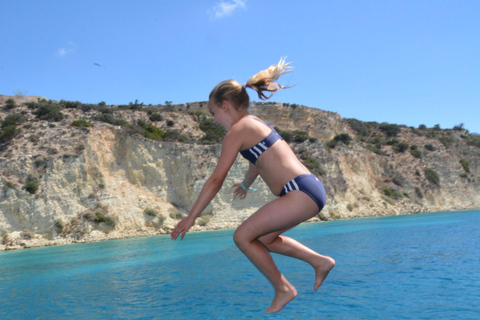 Chania: Souda Bay Pirate Cruise with Swim Stops