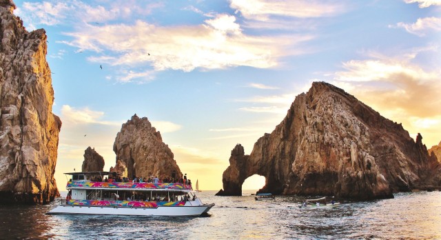 Visit Los Cabos Sunset Fajitas Dinner Cruise on Cabo Escape in Tiruttani
