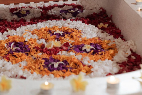 Ubud: Luxury Spa Relaxing Package with Amidst Rice Field 3 Hour Honeymoon Package Meet at Meeting Point