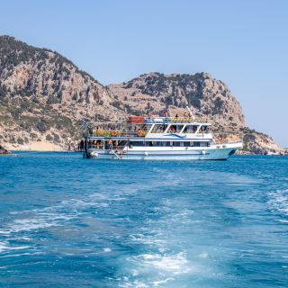 Rhodes: East Coast Swimming Full Day Boat Trip with Lunch
