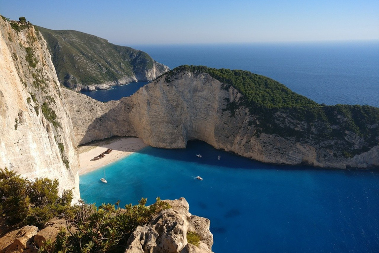 Zakynthos Island: Private Tour in a Minibus Standard Option