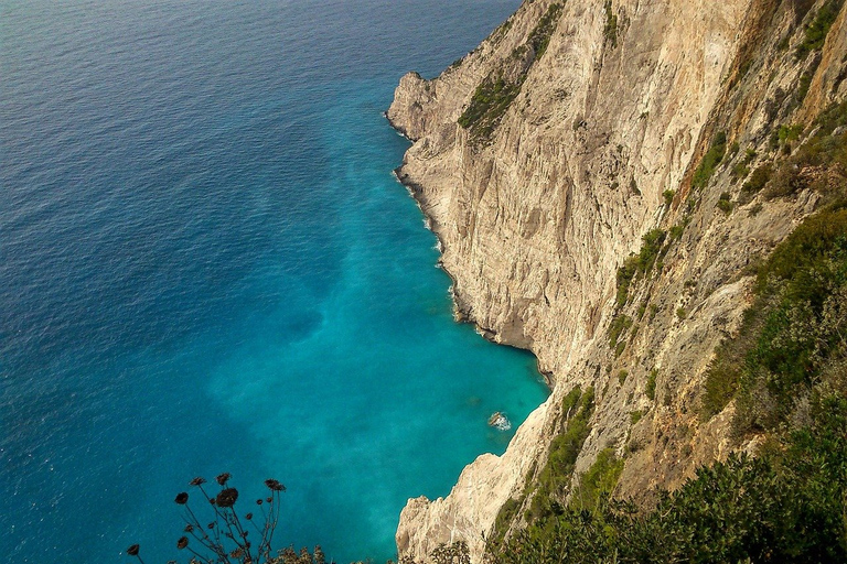 Zakynthos Island: Private Tour in a Minibus Standard Option