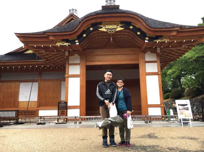 名古屋：城とトヨタ記念館の 1 日ツアー