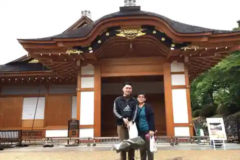 名古屋：城とトヨタ記念館の 1 日ツアー