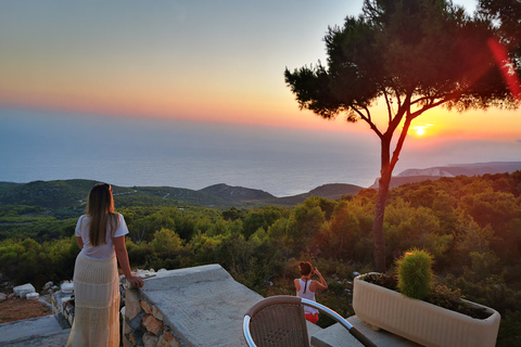 Zante: Tour al tramonto alle grotte di Agalas e al punto panoramico di MyzithresZante: tour al tramonto alle grotte di Agalas e al punto panoramico di Myzithres