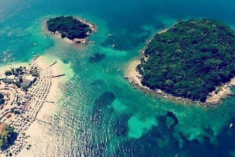 Tirana/Durres: Ksamil Blue Eye, Lekursi Castle & Boat Tour Boat tour included