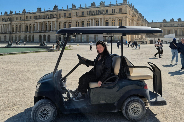 Versailles: Palace & Gardens Private Tour by Golf Cart