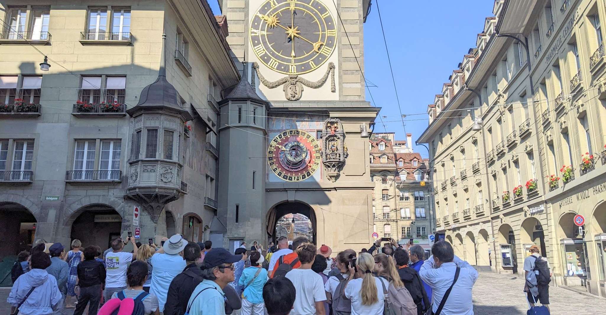 Bern, Destaques e Old Town Auto-guiada Caminhada - Hizvo