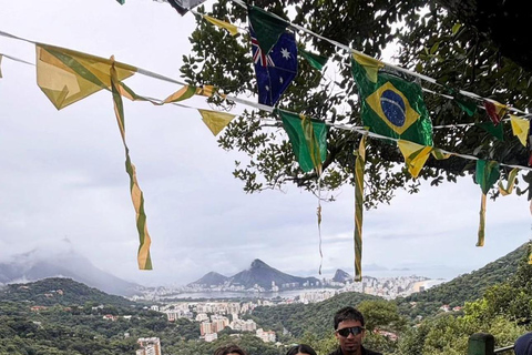 Rio de Janeiro: Private Rocinha Tour by Two Local Cousins
