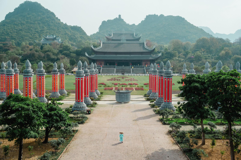 Hanoi: Incense Village & Hat or Cay Thi Pagoda SMALL GROUP SMALL GROUP: Stunning Incense Village & Hat Village - BEST