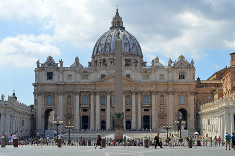 Rome: Papal Audience Guided Tour with Reserved Access